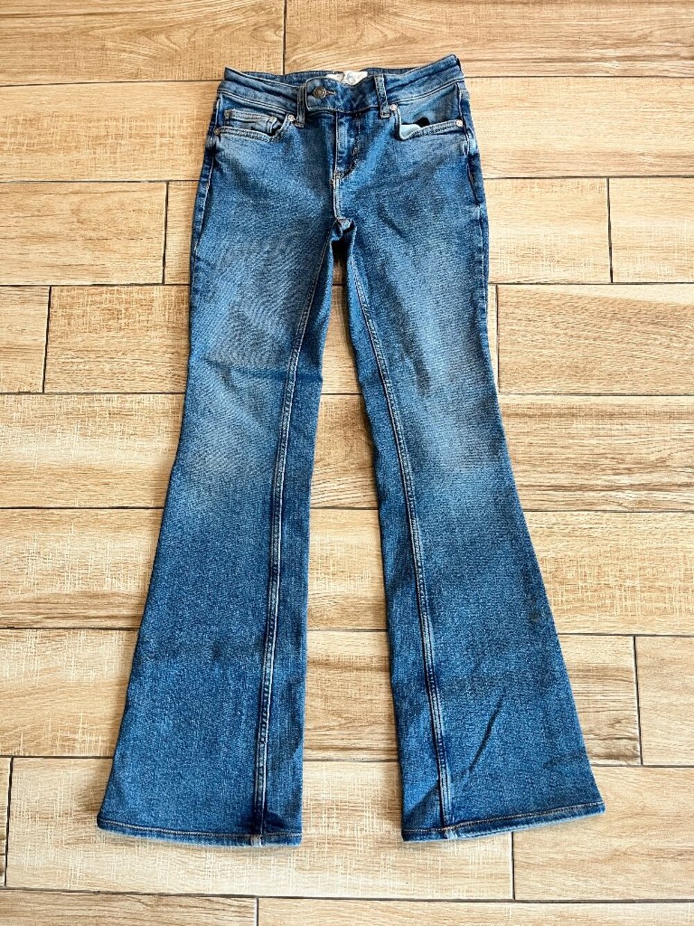 Womens We The Free Flared Denim Jeans - 26